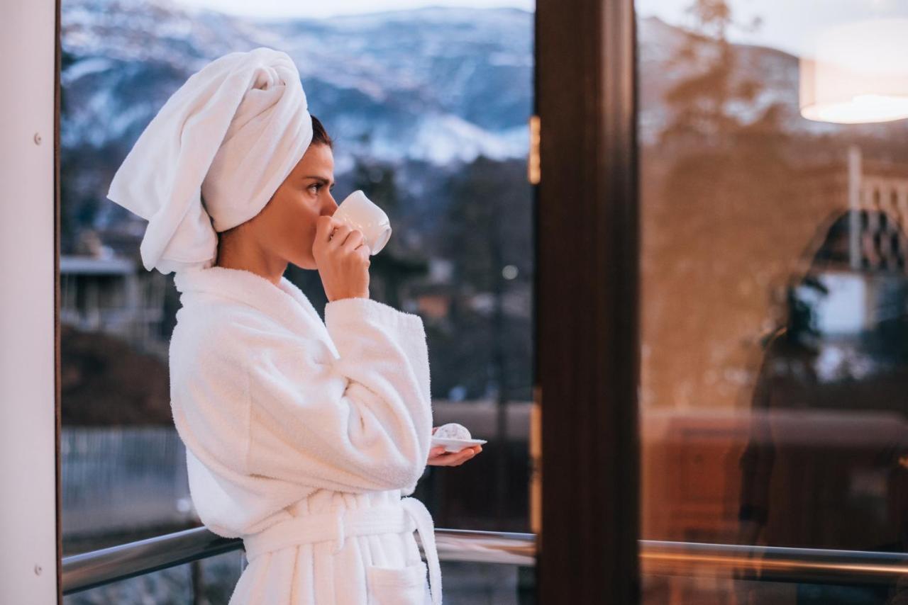 Orbi Palace Hotel Official Bakuriani Exteriör bild